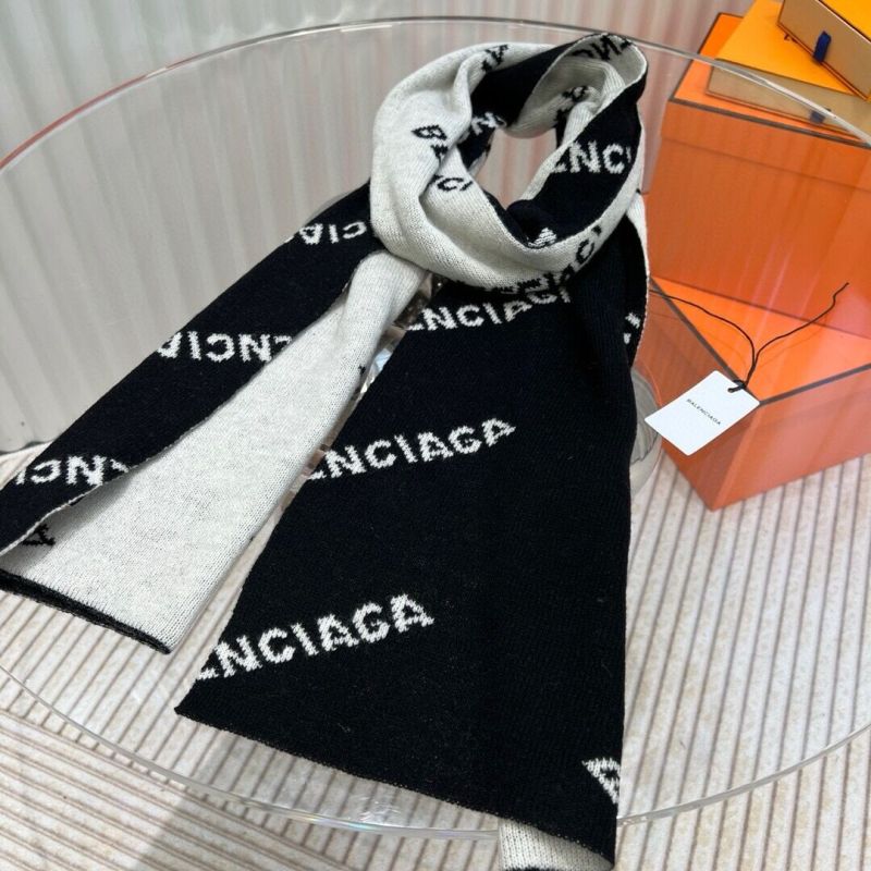 BalenciagaCashmere scarf