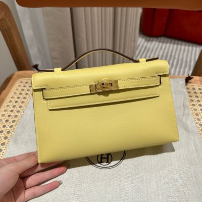 Jaune Poussin Swift Kelly Pochette Gold Hardware